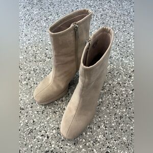 Pull and bear boots